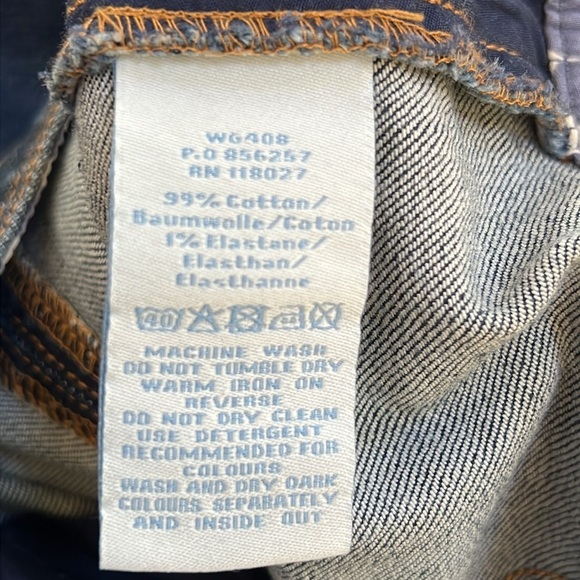 Boden SZ 8L denim skirt with stitching. - Picture 4 of 7